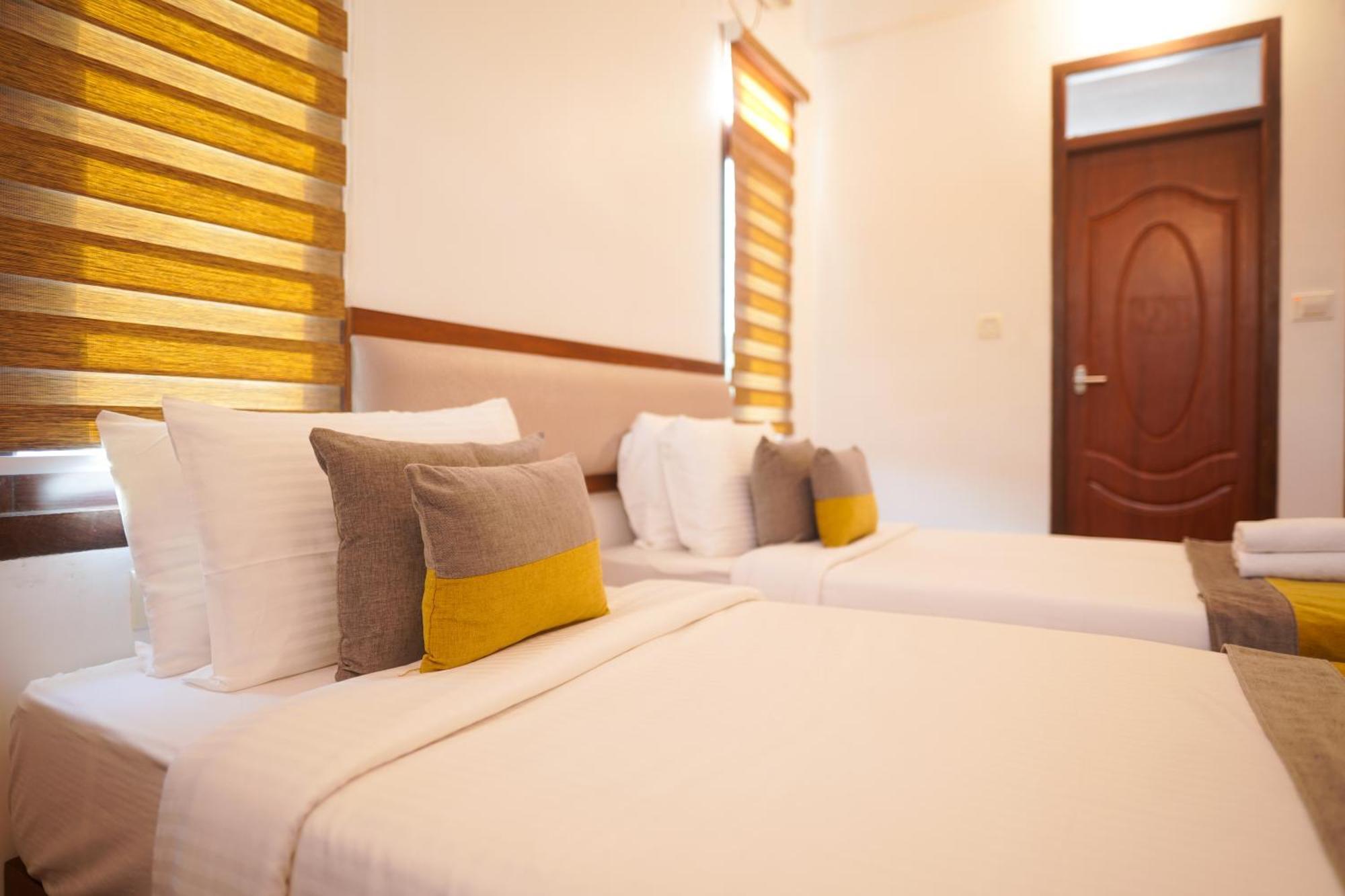 Villa 4 Kochi Екстериор снимка